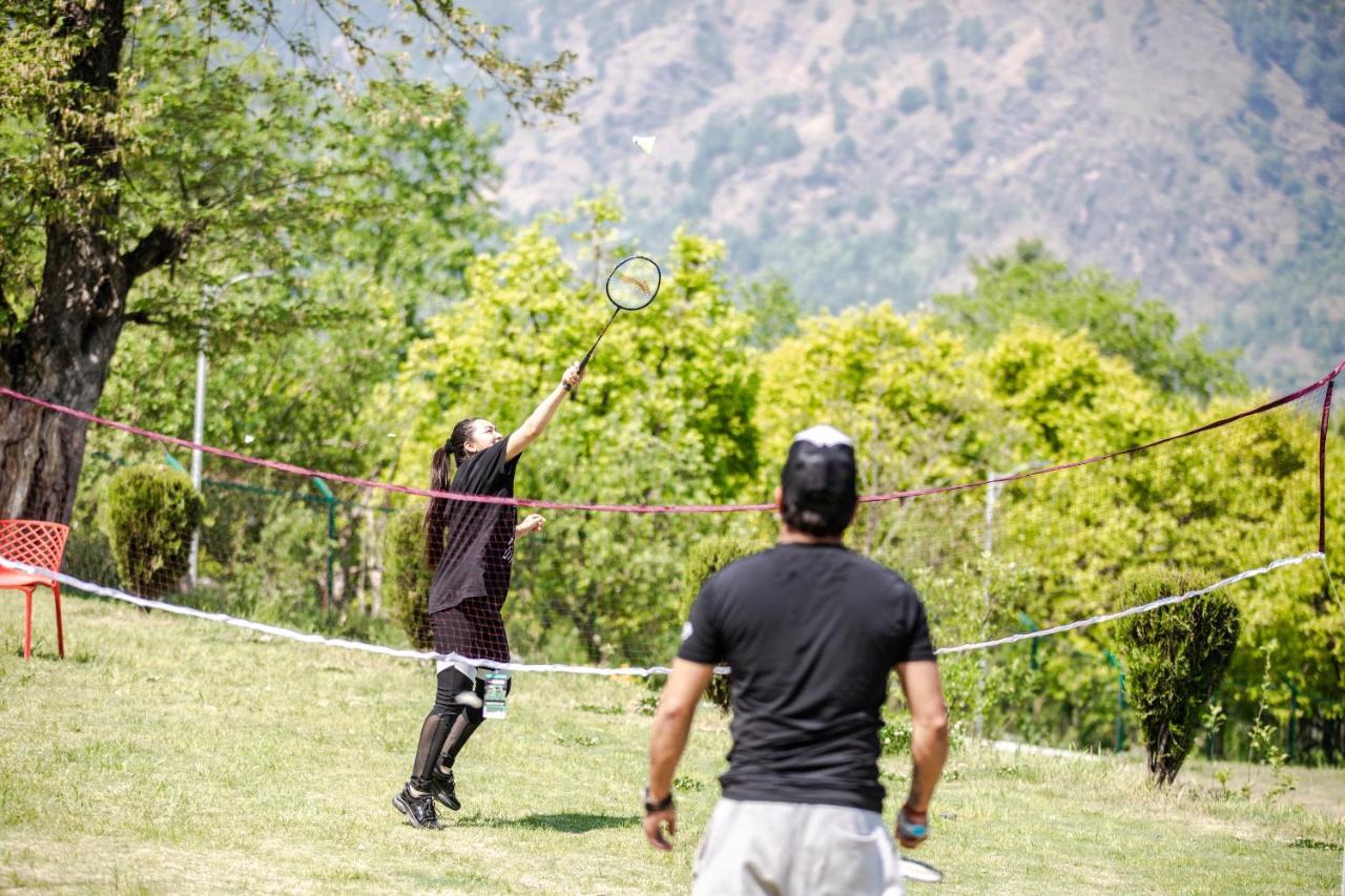 Anand Vardhan Resorts Manāli Eksteriør billede